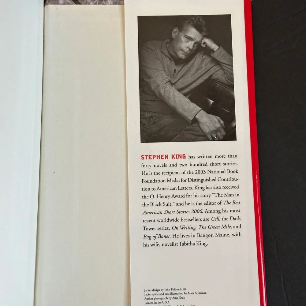 Lisey's Story: A Novel by Stephen King | Fiction | Hardcover Book - Picture 9 of 11